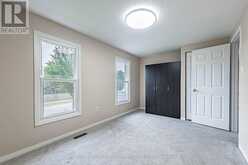 2150 HUNT CRESCENT | Burlington Ontario | Slide Image Thirty-four