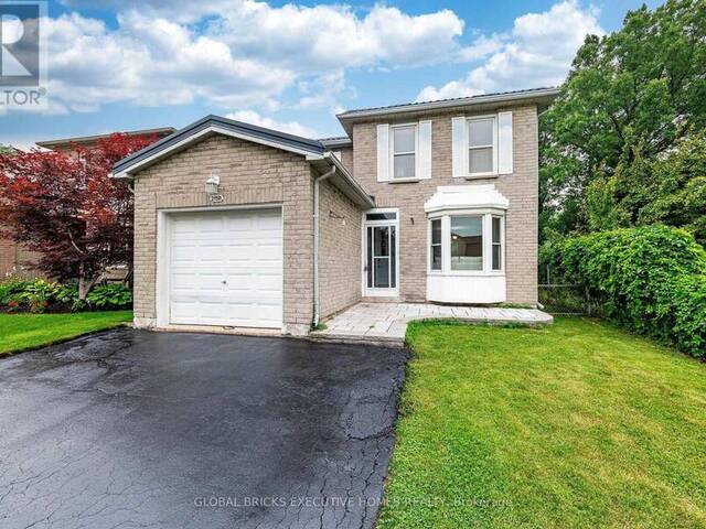 2150 HUNT CRESCENT Burlington Ontario, L7M 2P3 - 4 Bedrooms Home For Sale