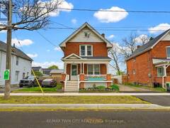28 NORWICH STREET Brantford Ontario, N3T 2B9