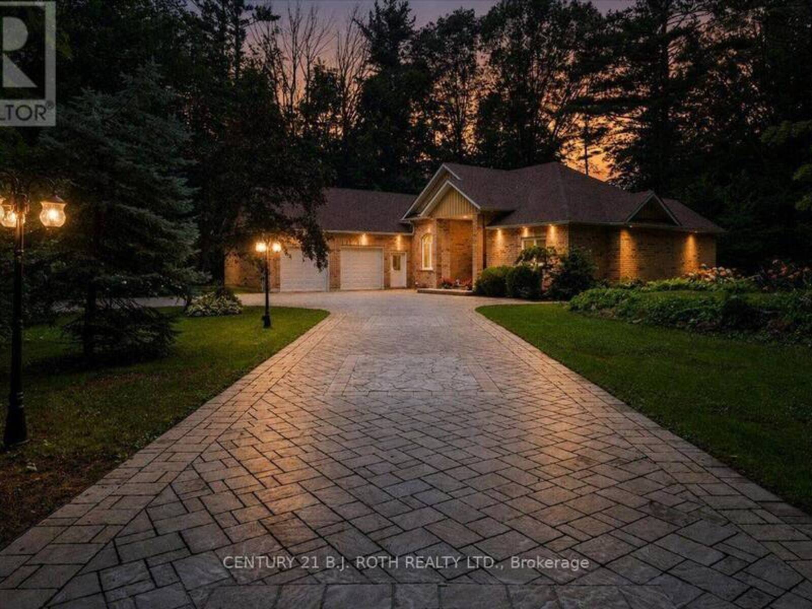 3925 ALGOMA AVENUE, Innisfil, Ontario L9S 2M4