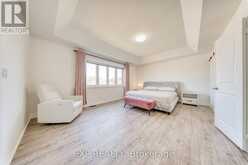 8 PROSPERITY WAY | East Gwillimbury Ontario | Slide Image Fifteen