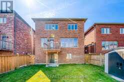 8 PROSPERITY WAY | East Gwillimbury Ontario | Slide Image Thirty-three