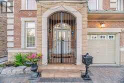 84 FRED YOUNG DRIVE | Toronto Ontario | Slide Image Three