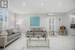 84 FRED YOUNG DRIVE | Toronto Ontario | Slide Image Six