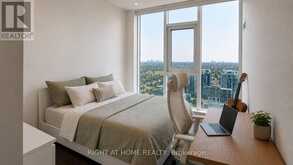 PH12 - 95 ONEIDA CRESCENT | Richmond Hill Ontario | Slide Image Four