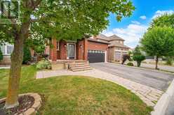 227 MINTO CRESCENT | Milton Ontario | Slide Image Five
