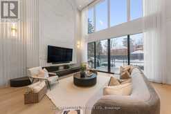 335 LYTTON BOULEVARD | Toronto Ontario | Slide Image Eight