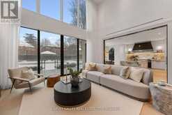 335 LYTTON BOULEVARD | Toronto Ontario | Slide Image Nine