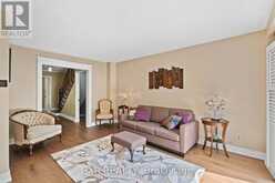 171 SIMONSTON BOULEVARD | Markham Ontario | Slide Image Twelve