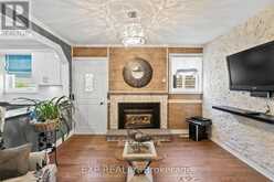 171 SIMONSTON BOULEVARD | Markham Ontario | Slide Image Three