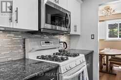 171 SIMONSTON BOULEVARD | Markham Ontario | Slide Image Seven