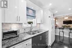 171 SIMONSTON BOULEVARD | Markham Ontario | Slide Image Nine