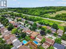 2450 OVERTON DRIVE | Burlington Ontario | Slide Image Fifty