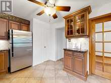 71 CANTERBURY COURT | Richmond Hill Ontario | Slide Image Thirteen