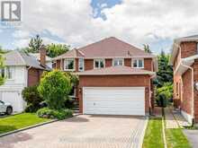 71 CANTERBURY COURT | Richmond Hill Ontario | Slide Image One