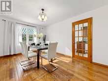 71 CANTERBURY COURT | Richmond Hill Ontario | Slide Image Seven