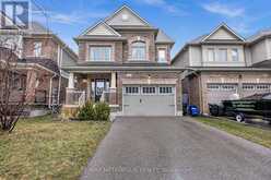 16 TREETOPS BOULEVARD | New Tecumseth Ontario | Slide Image Three