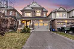 16 TREETOPS BOULEVARD | New Tecumseth Ontario | Slide Image Two