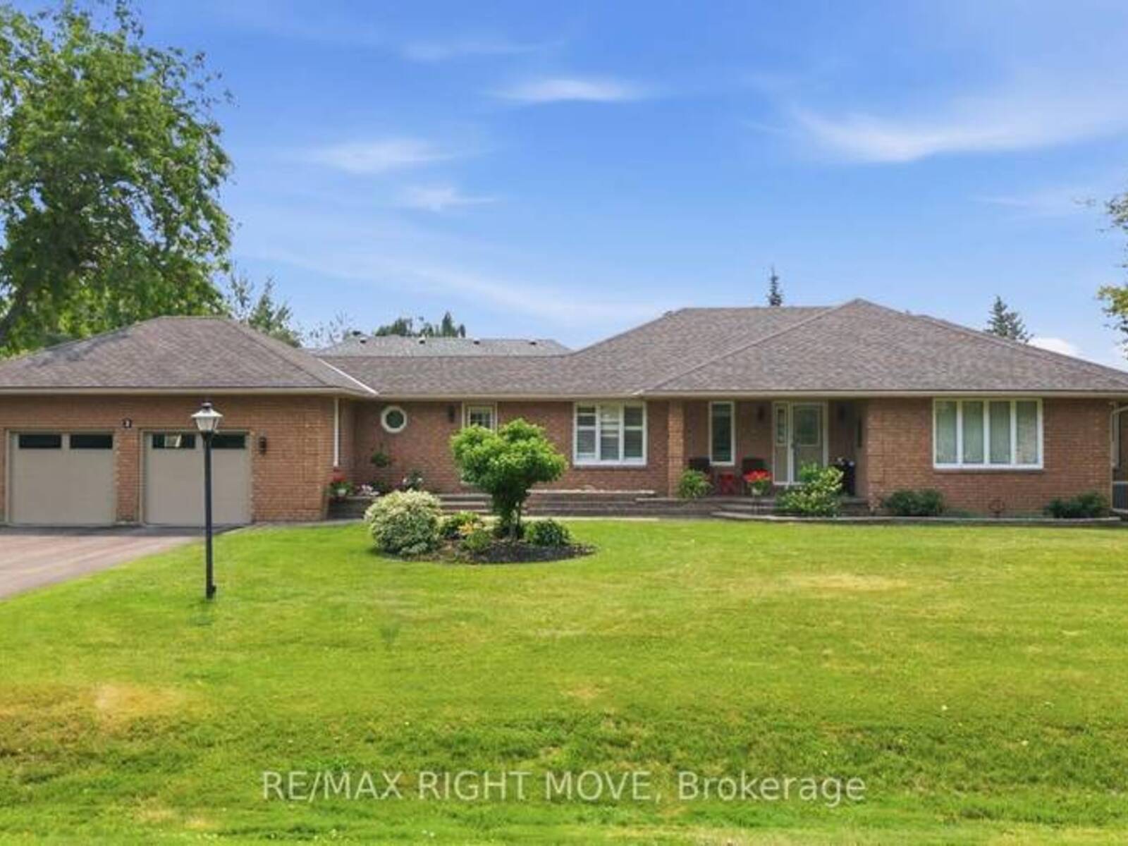 2 LAVENDER COURT, Ramara, Ontario L0K 1B0
