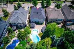 549 RENSHAW COURT | Mississauga Ontario | Slide Image Three