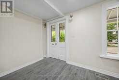 62 CENTRE STREET W | Richmond Hill Ontario | Slide Image Six