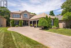 67 GRANT'S WAY | Barrie Ontario | Slide Image Two