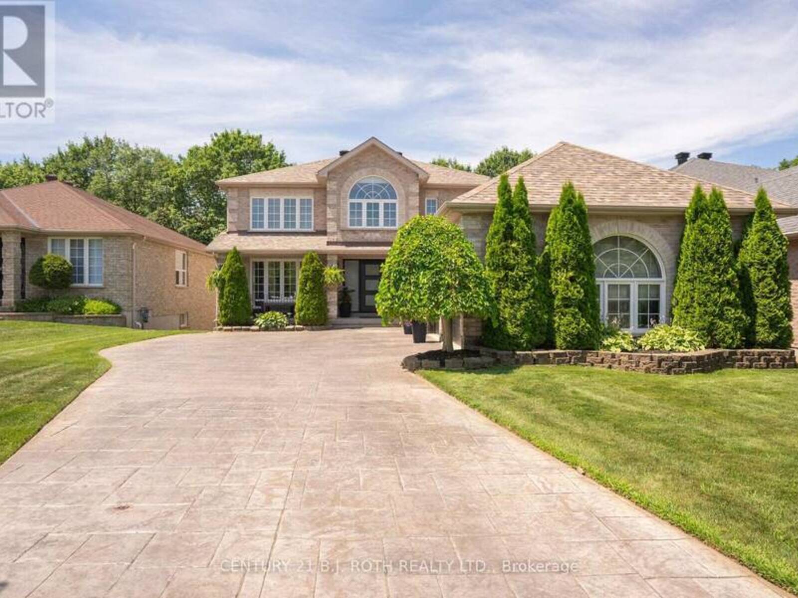 67 GRANT'S WAY, Barrie, Ontario L4N 0J6