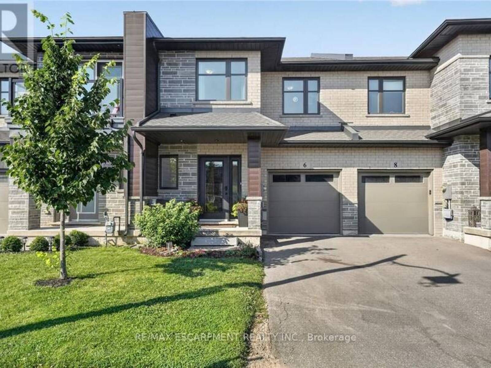 6 JAYLA LANE, Smithville, Ontario L0R 2A0