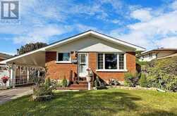 78 CLAYMORE CRESCENT | Oshawa Ontario | Slide Image Three