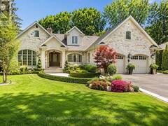 11 COUNTRY CLUB DRIVE Toronto Ontario, M9A 3J3