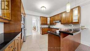 30 CLAIRTRELL ROAD | Toronto Ontario | Slide Image Eleven