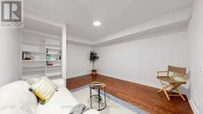 30 CLAIRTRELL ROAD | Toronto Ontario | Slide Image Thirty-one