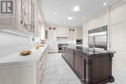 70 APPLEYARD AVENUE | Vaughan Ontario | Slide Image Seventeen