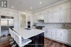 1416 FORD STRATHY CRESCENT S | Oakville Ontario | Slide Image Nine