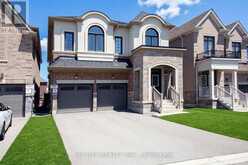 8 TREMOY ROAD | East Gwillimbury Ontario | Slide Image One