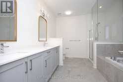 8 TREMOY ROAD | East Gwillimbury Ontario | Slide Image Thirty-five