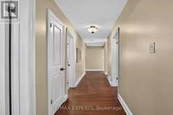 32 FIRENZA DRIVE | Toronto Ontario | Slide Image Fifteen