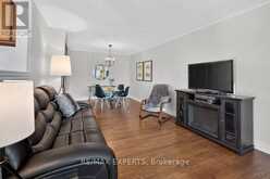 32 FIRENZA DRIVE | Toronto Ontario | Slide Image Eight