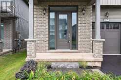 67 STARFIRE CRESCENT | Hamilton Ontario | Slide Image Two