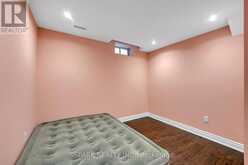 4 CUTTS CRESCENT | Binbrook Ontario | Slide Image Nineteen