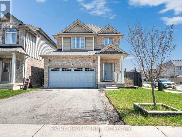 4 CUTTS CRESCENT Binbrook Ontario, L0R 1C0 - 5 Bedrooms Home For Sale