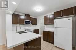 30 HENNEBERRY LANE | Brampton Ontario | Slide Image Twelve