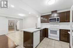 30 HENNEBERRY LANE | Brampton Ontario | Slide Image Fifteen