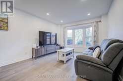 33 LOVE CRESCENT | Ajax Ontario | Slide Image Seventeen