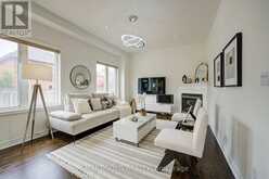 48 RAVEL DRIVE | Vaughan Ontario | Slide Image Twelve