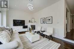 48 RAVEL DRIVE | Vaughan Ontario | Slide Image Thirteen
