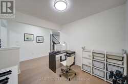 48 RAVEL DRIVE | Vaughan Ontario | Slide Image Seventeen