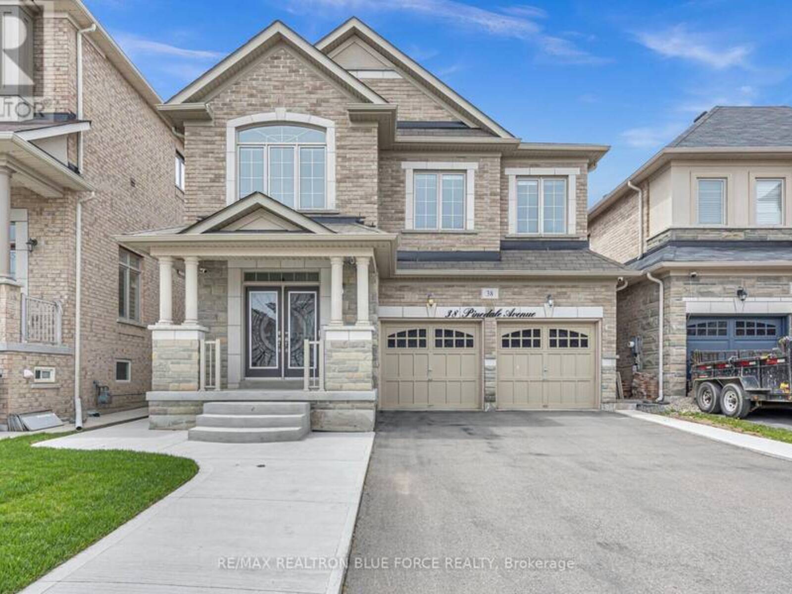 38 PINEDALE AVENUE, Caledon, Ontario L7C 3Z6
