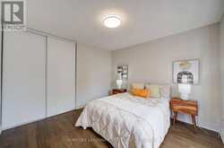1091 QUEENS AVENUE | Oakville Ontario | Slide Image Thirty
