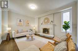 1091 QUEENS AVENUE | Oakville Ontario | Slide Image Seven